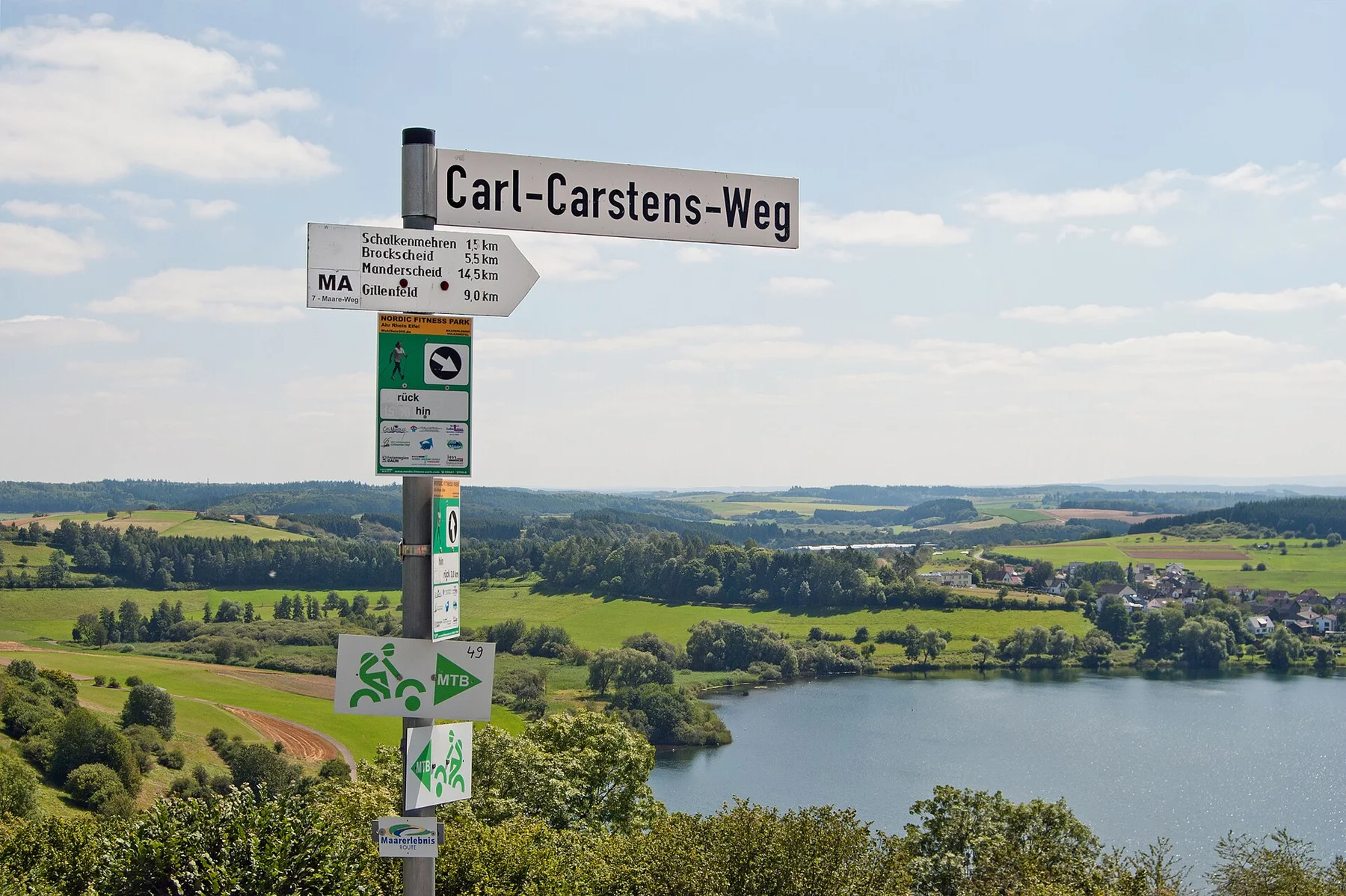 Schalkenmehren, Schalkenmehrener Maar, 2012-08 CN-01